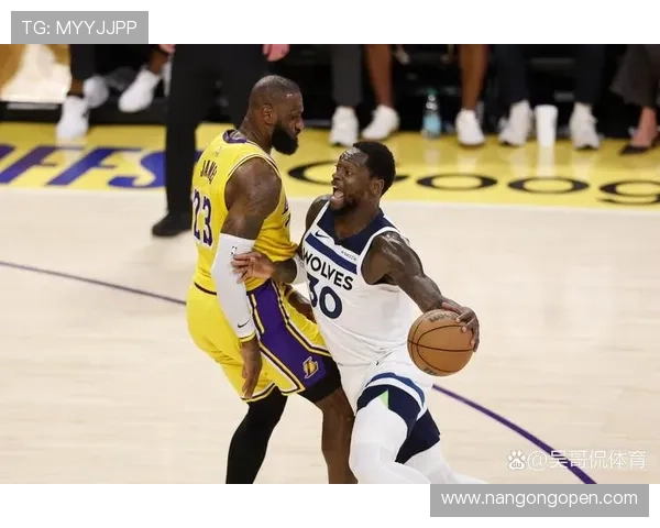 NBA季后赛战火重燃勇士湖人首轮对决火力全开焦点再度聚焦超级球星